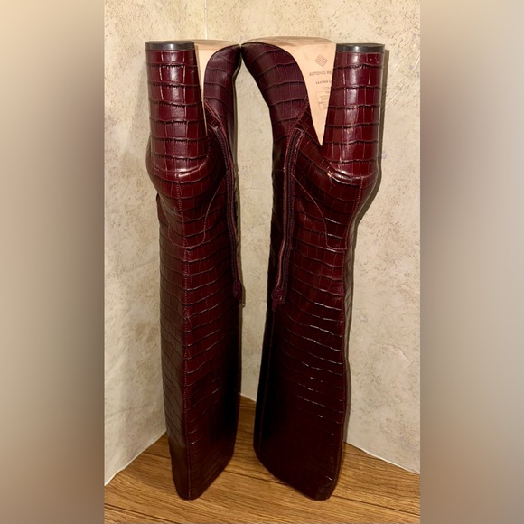 Antonio Melani Leather Boots Crocodile print size 10M - Picture 4 of 16